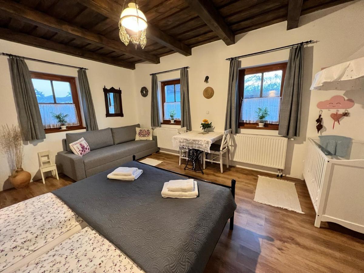 Cseri Porta Maison d'hôtes Szalafő